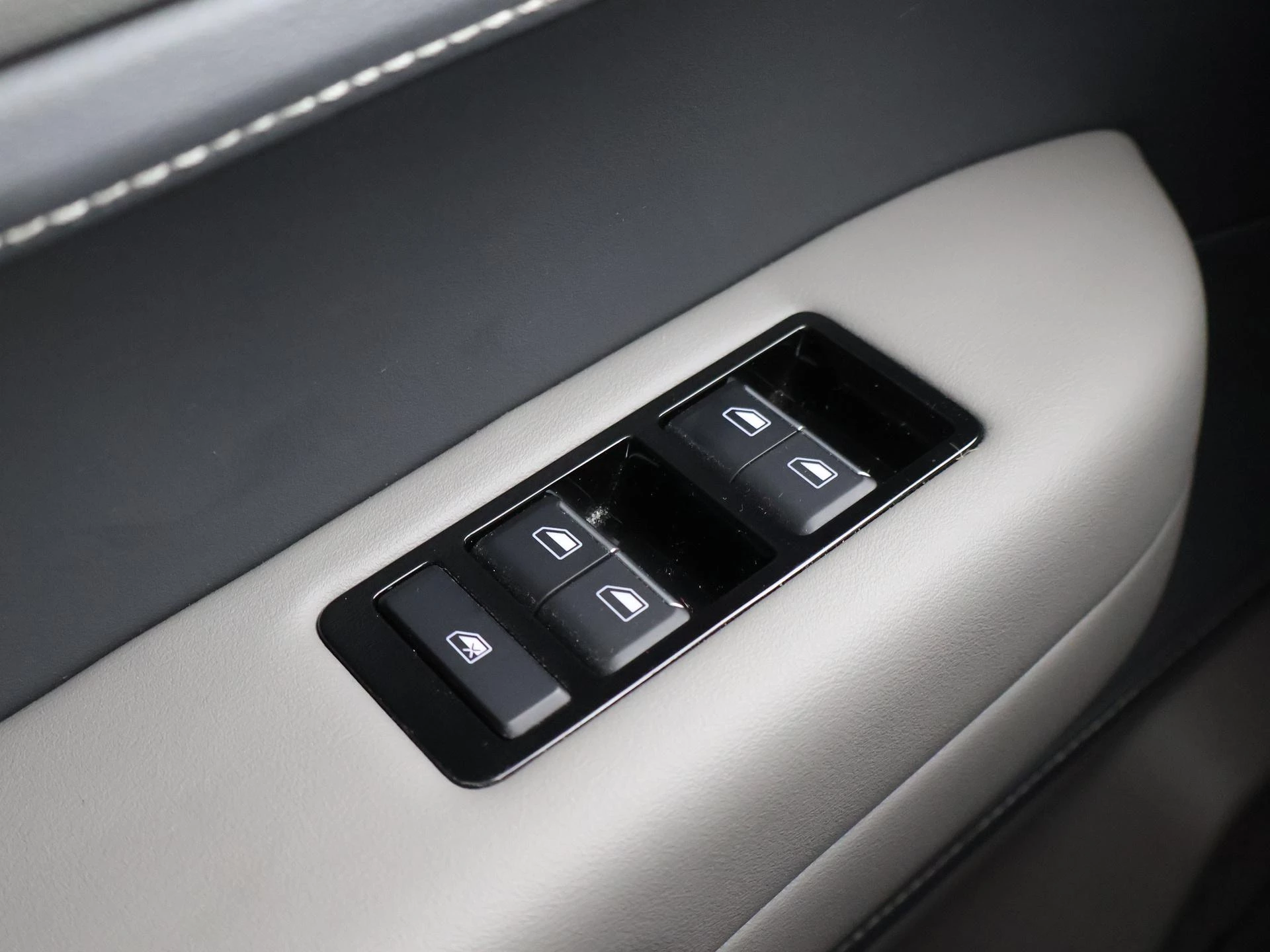 Hoofdafbeelding Aiways U5