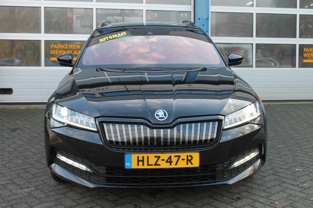 Hoofdafbeelding Škoda Superb