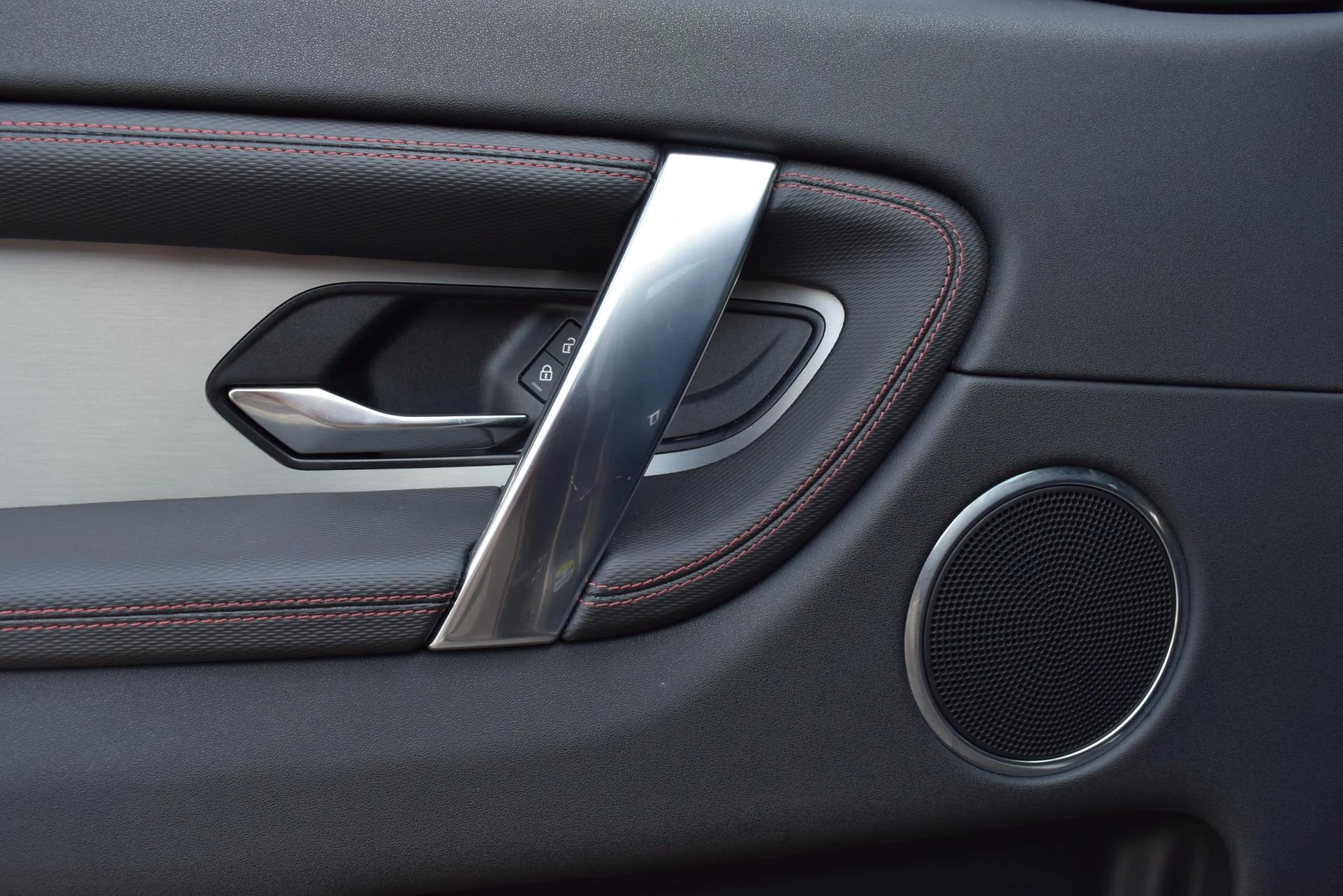 Hoofdafbeelding Land Rover Discovery Sport