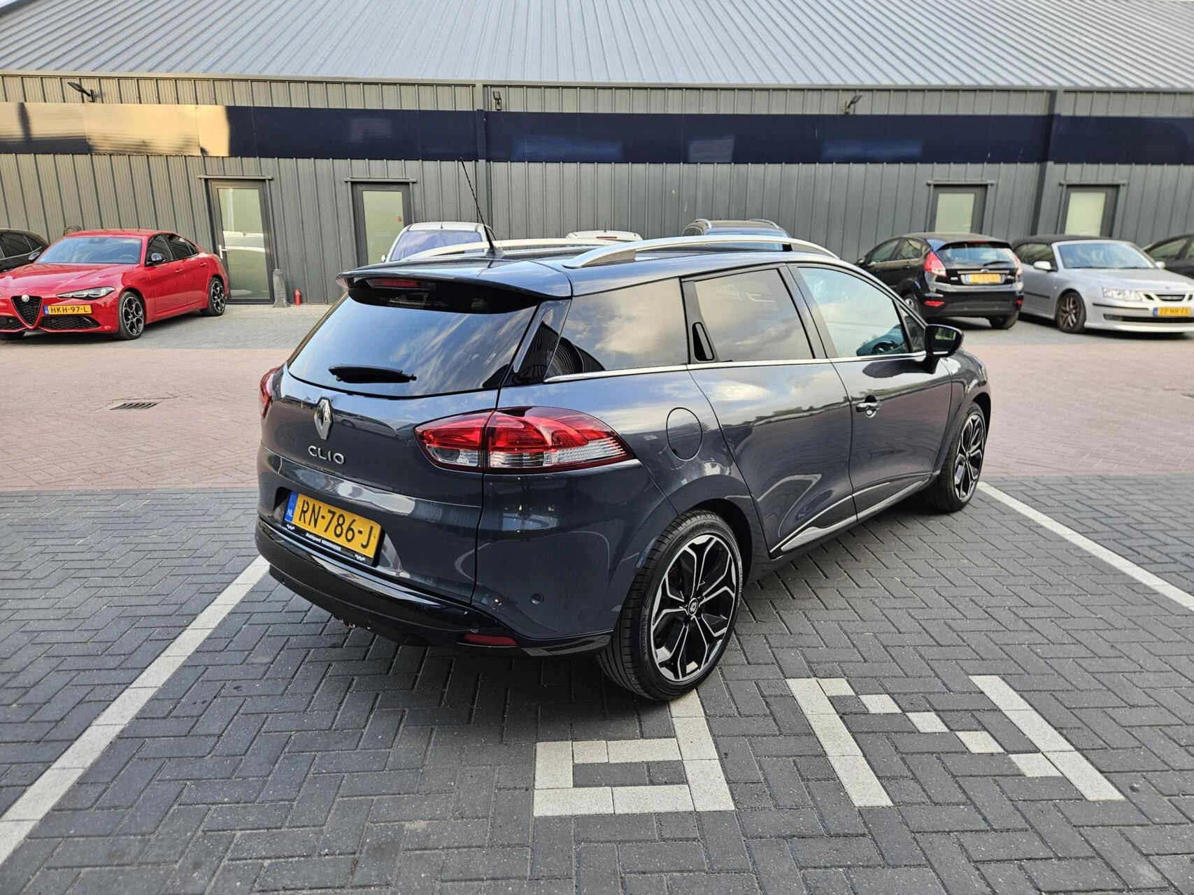 Hoofdafbeelding Renault Clio