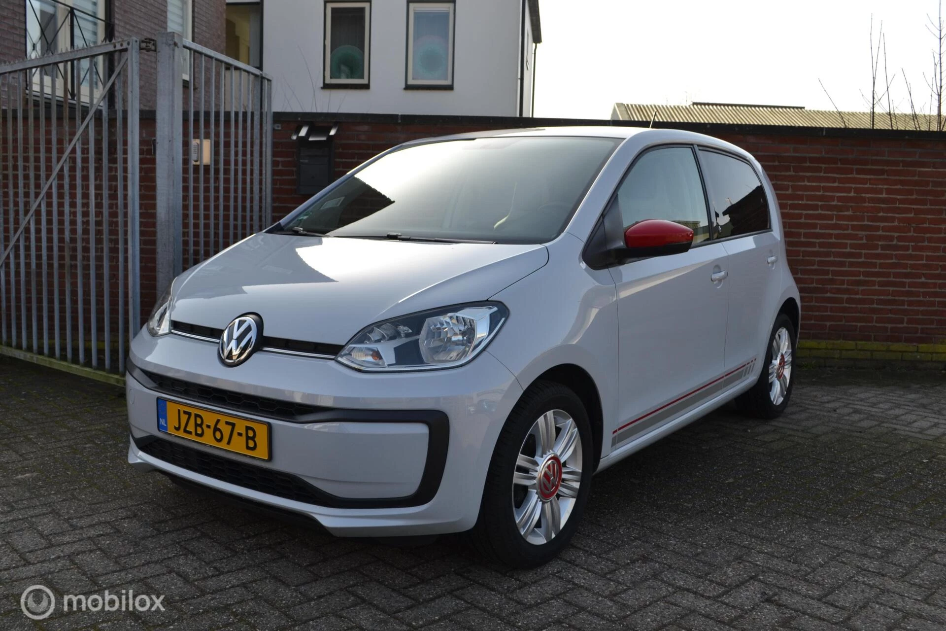 Hoofdafbeelding Volkswagen up!