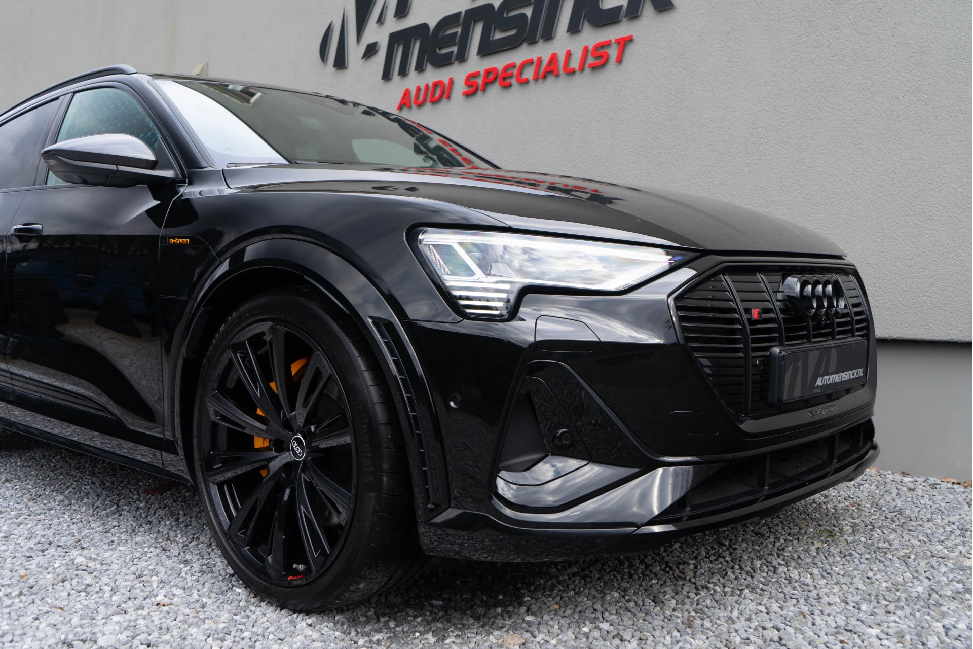 Hoofdafbeelding Audi e-tron