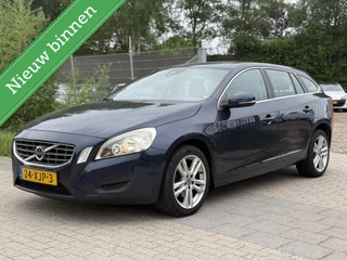 Volvo V60 1.6 T3 Momentum AIRCO CRUISE PSENSOR NAVI TREKHAAK