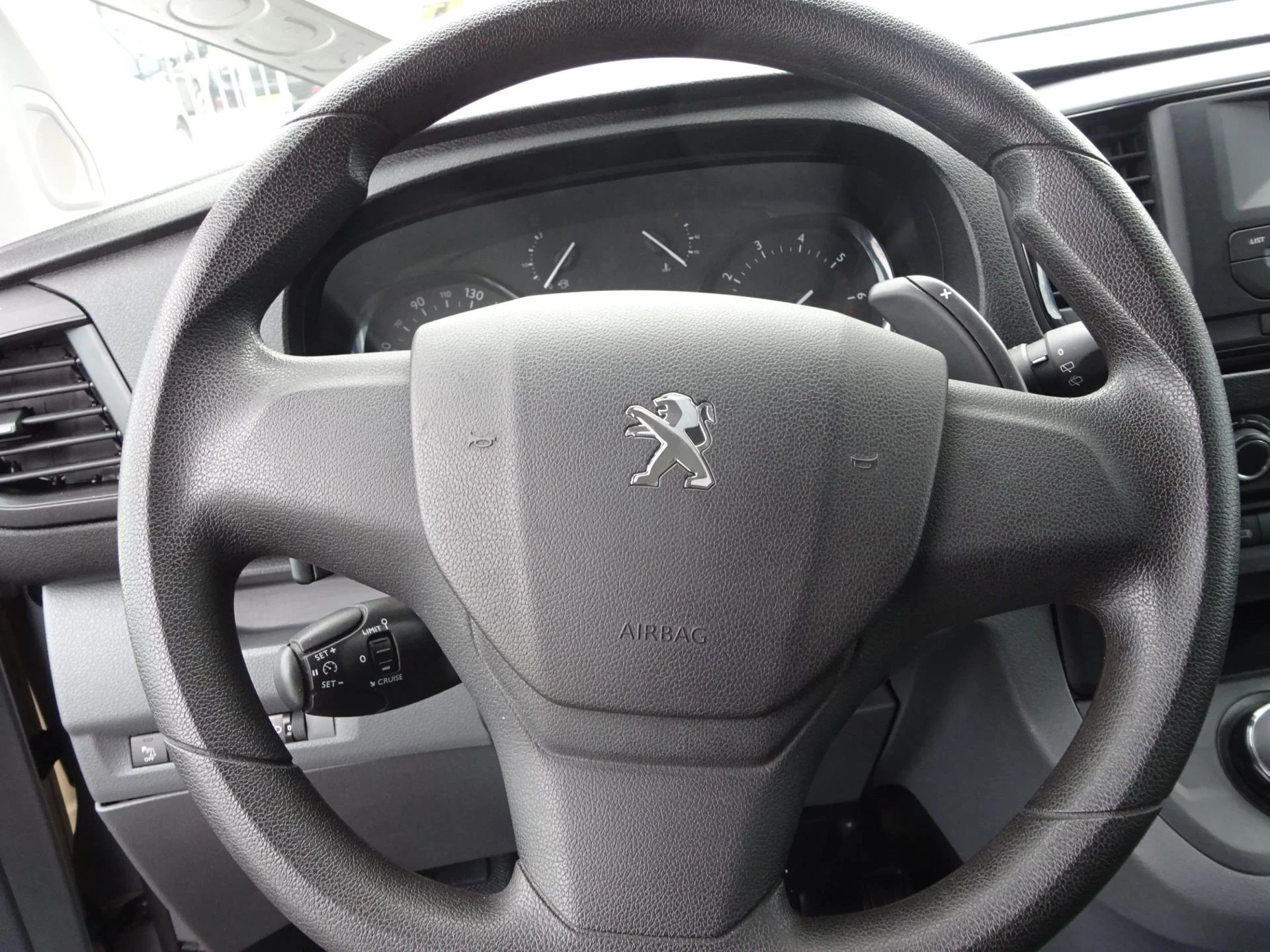 Hoofdafbeelding Peugeot Expert