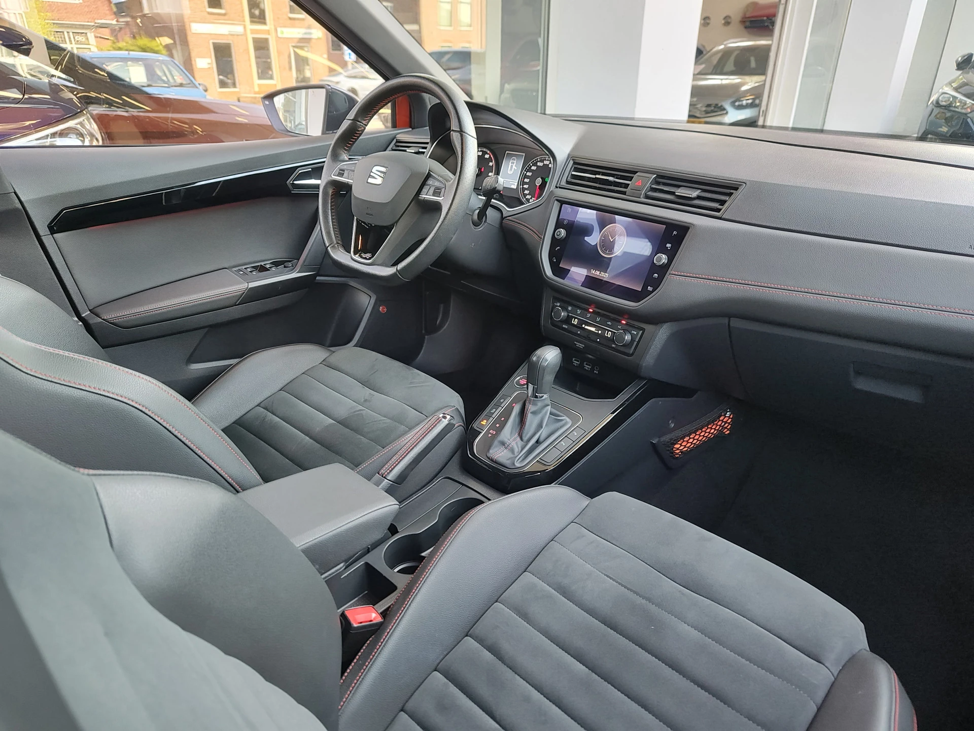 Hoofdafbeelding SEAT Arona