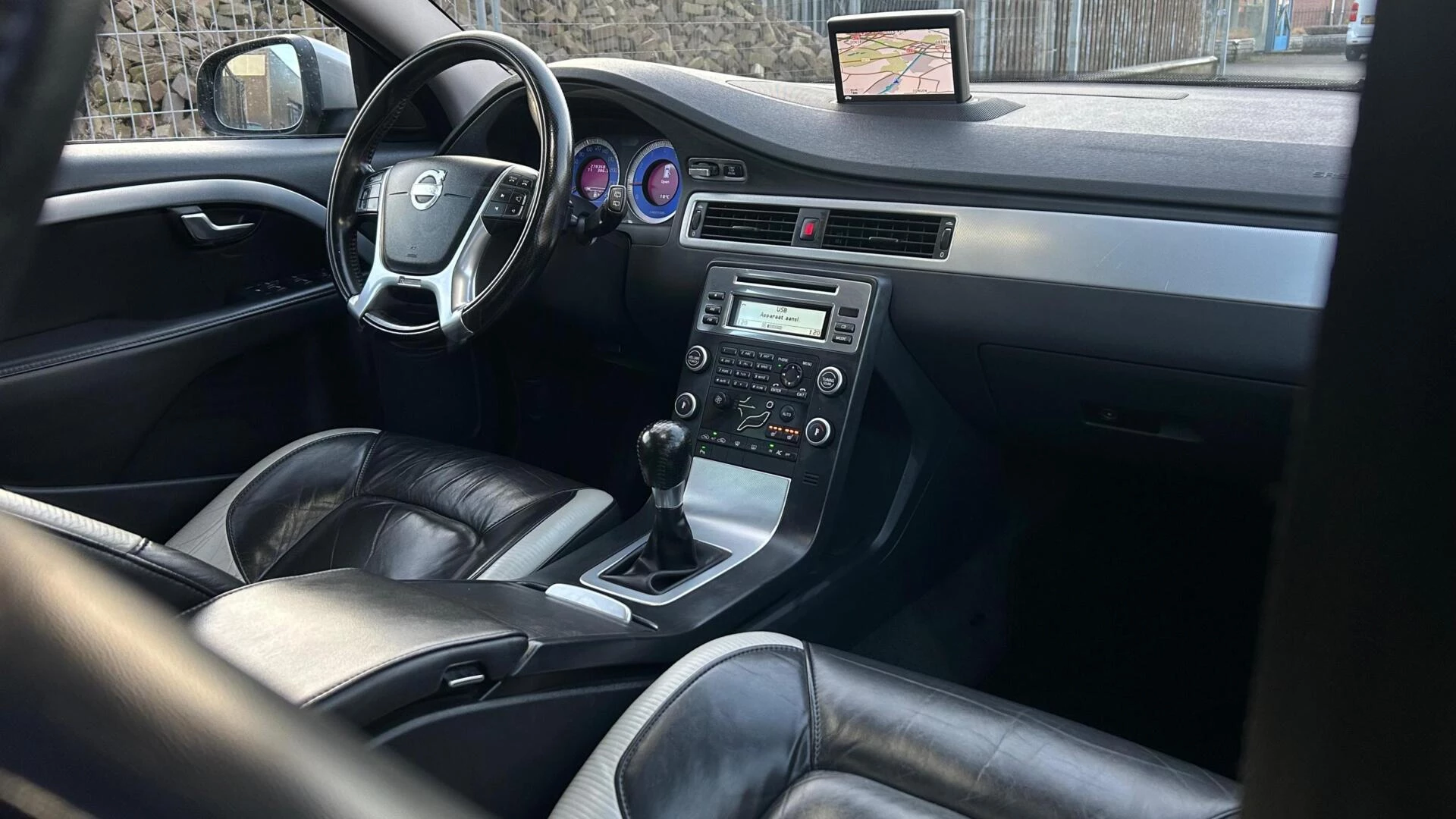 Hoofdafbeelding Volvo V70