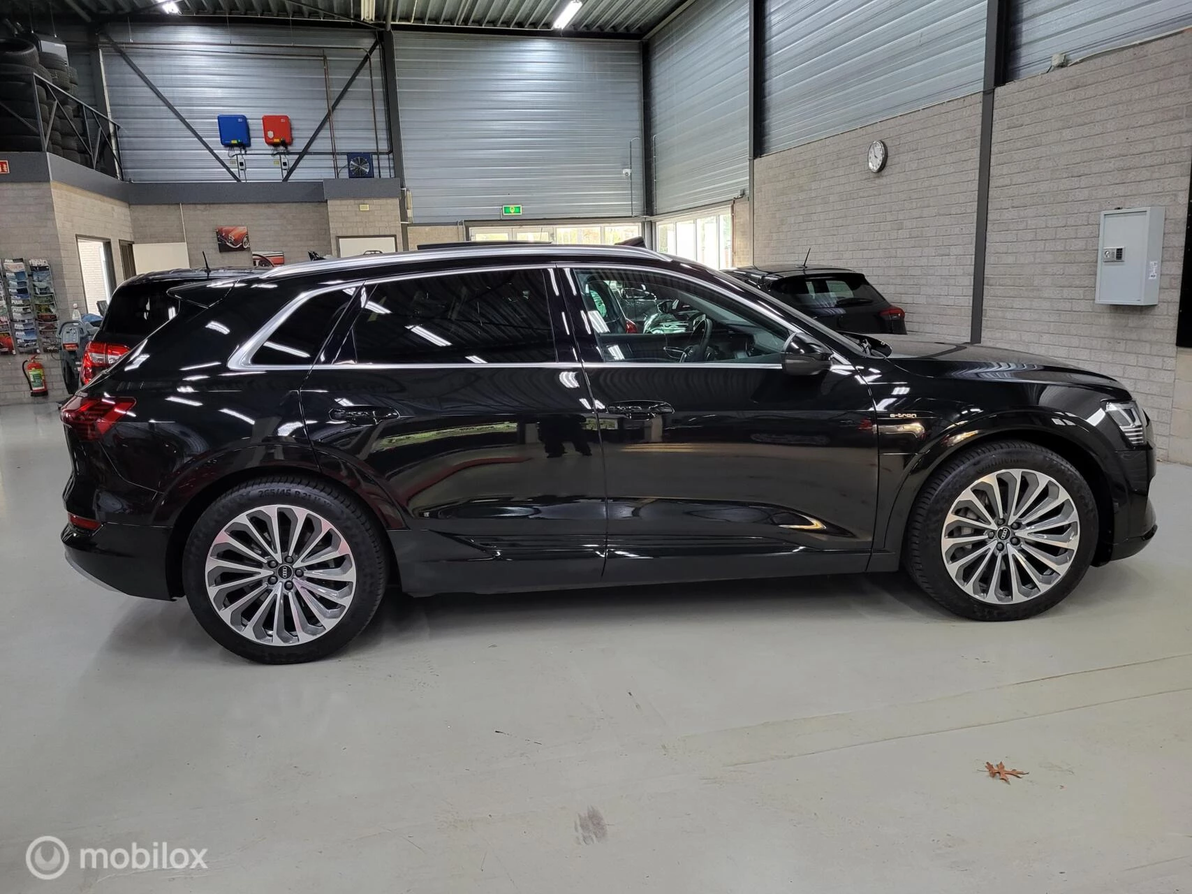 Hoofdafbeelding Audi e-tron