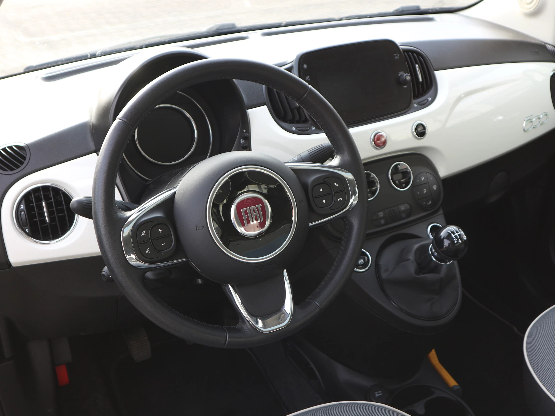 Hoofdafbeelding Fiat 500