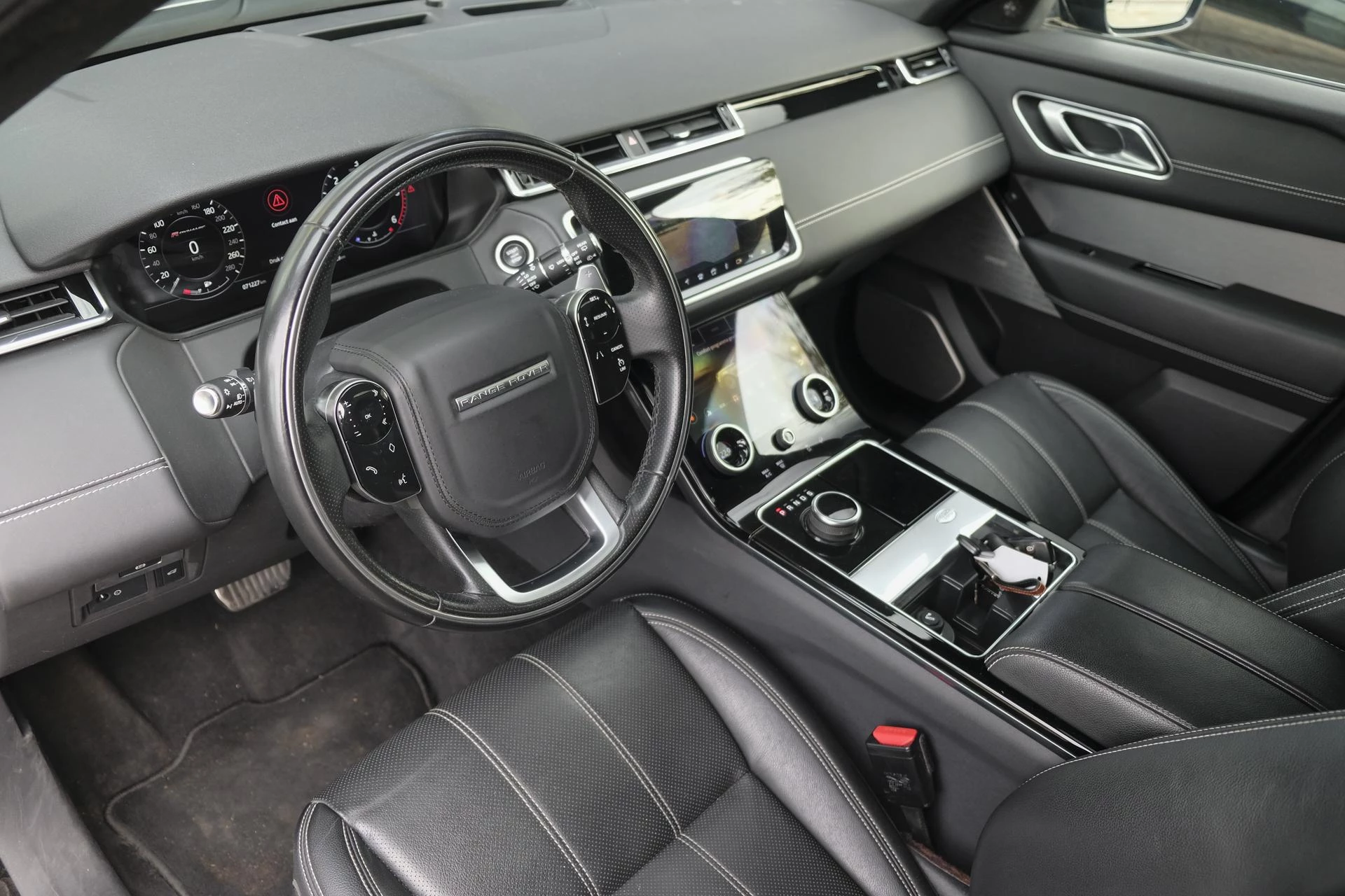 Hoofdafbeelding Land Rover Range Rover Velar