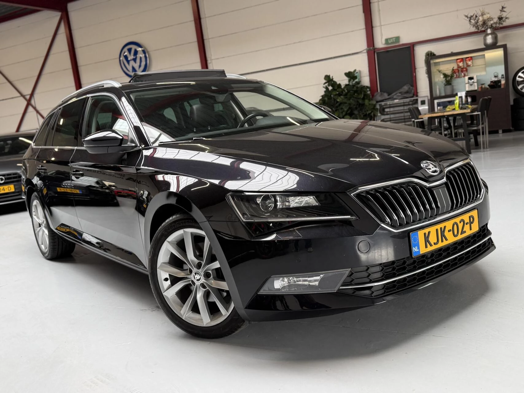 Hoofdafbeelding Škoda Superb