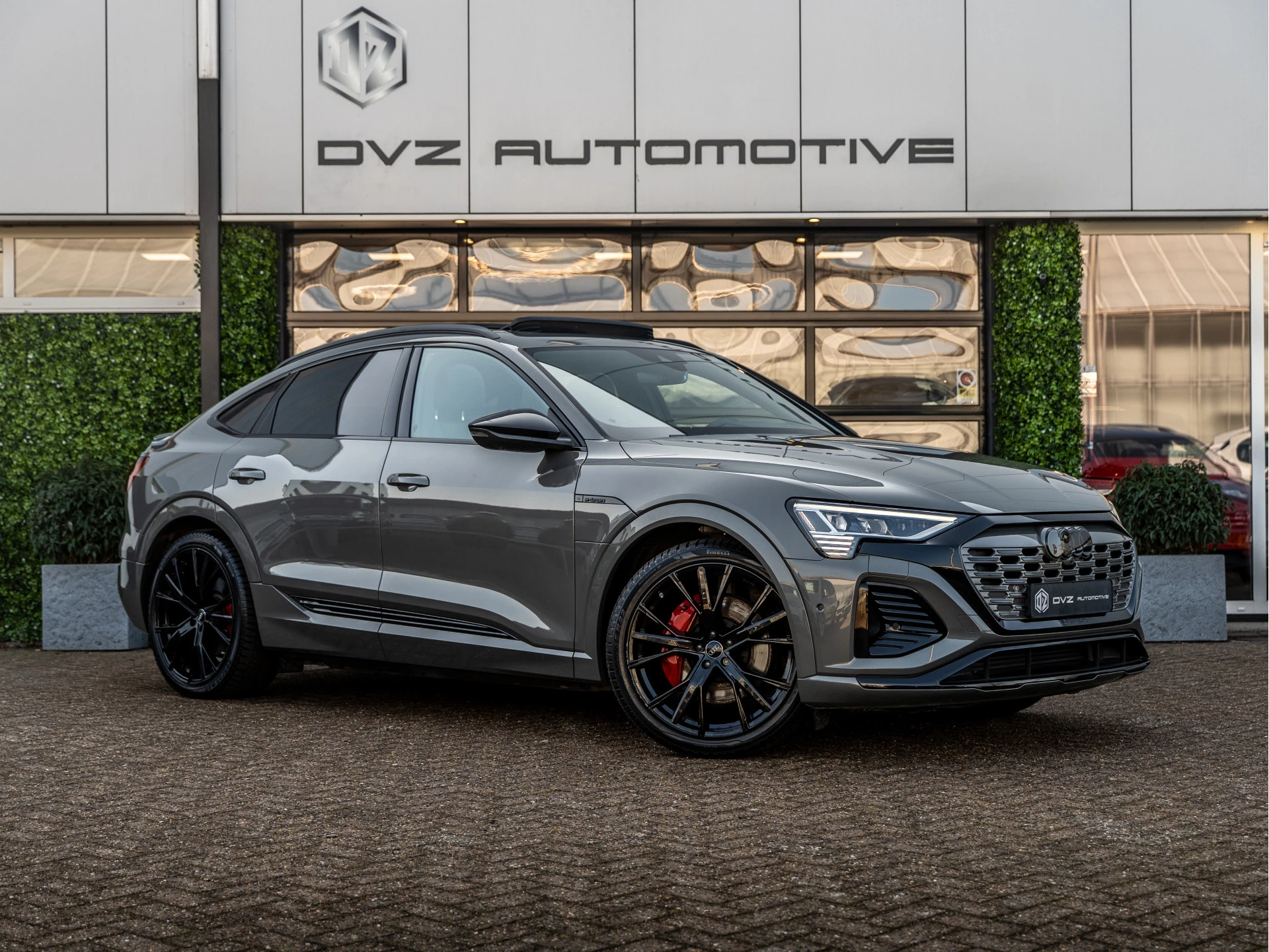 Hoofdafbeelding Audi Q8 Sportback e-tron