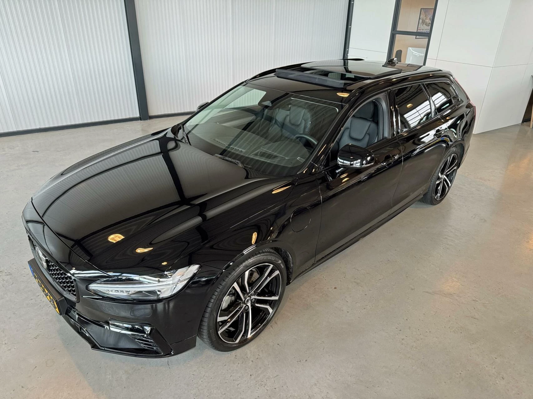 Hoofdafbeelding Volvo V90