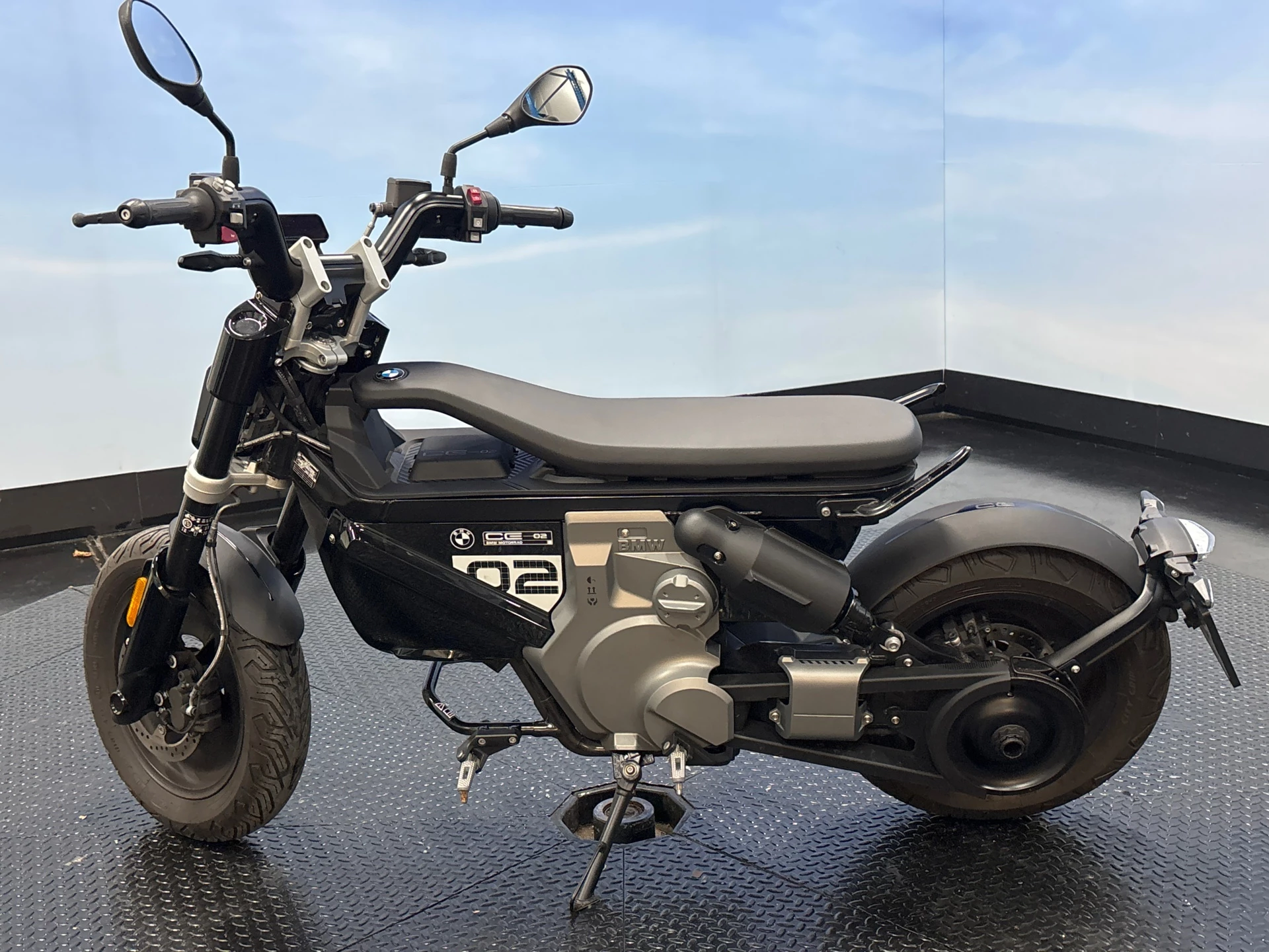 Hoofdafbeelding BMW CE 02