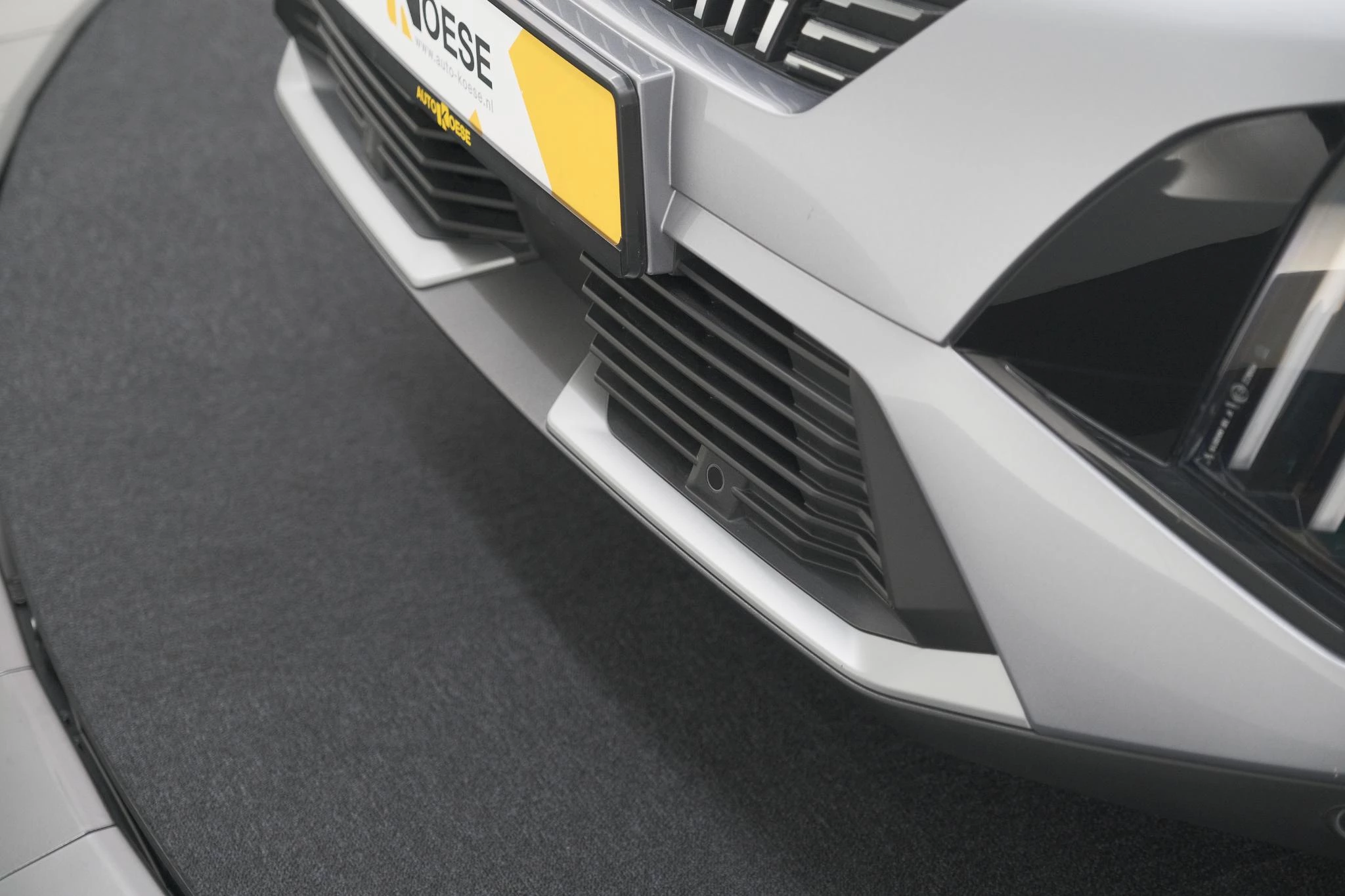 Hoofdafbeelding Peugeot e-2008