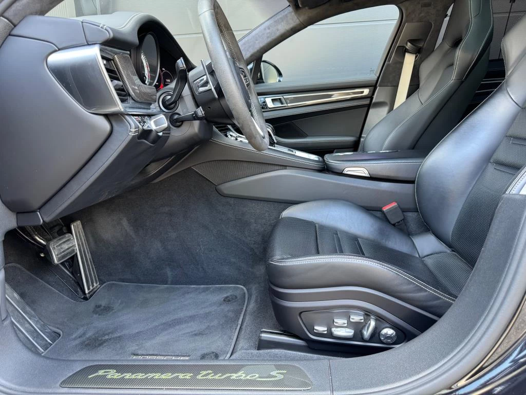 Hoofdafbeelding Porsche Panamera
