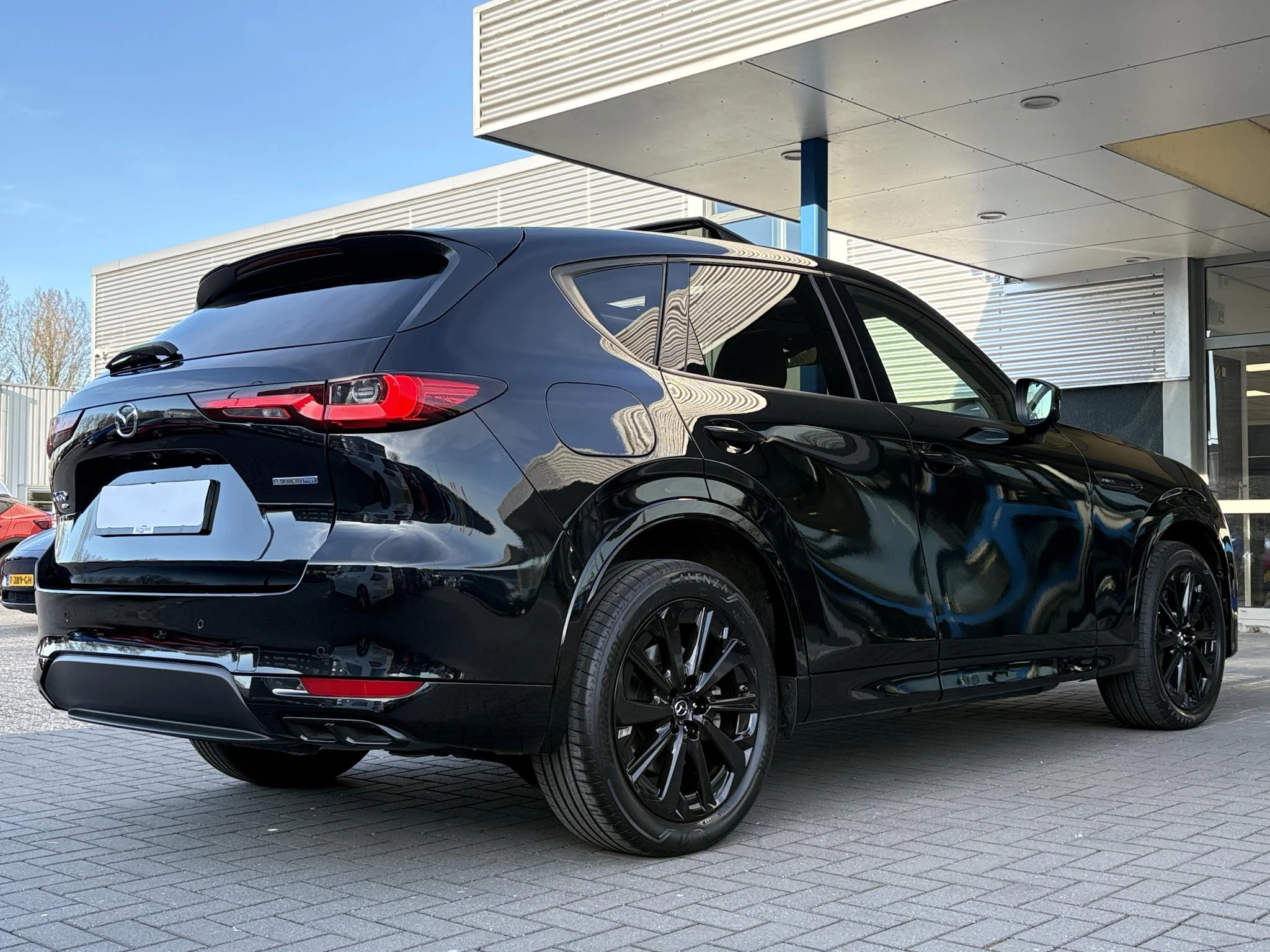 Hoofdafbeelding Mazda CX-60