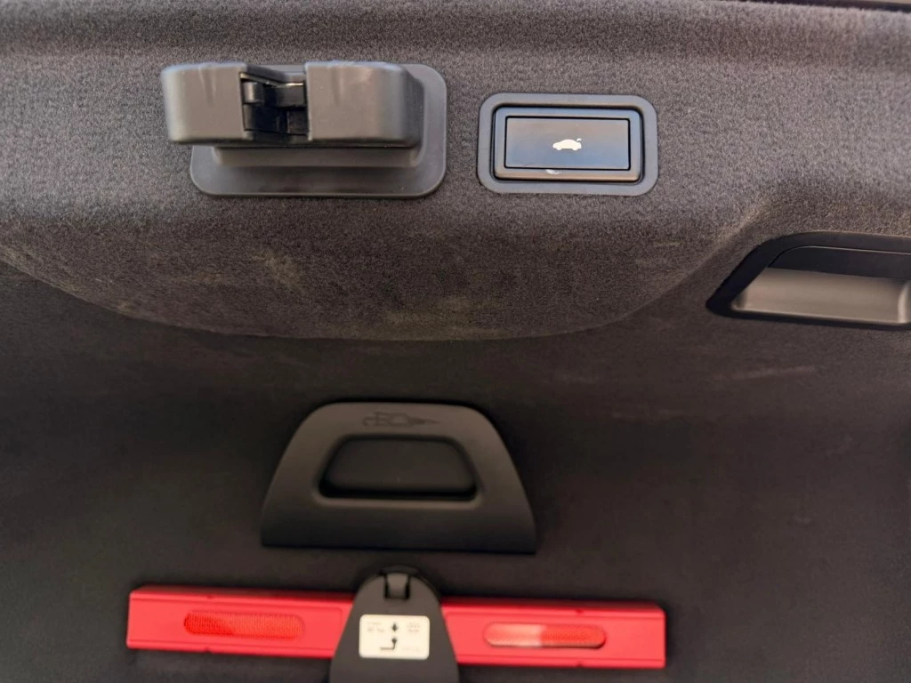 Hoofdafbeelding Audi A8