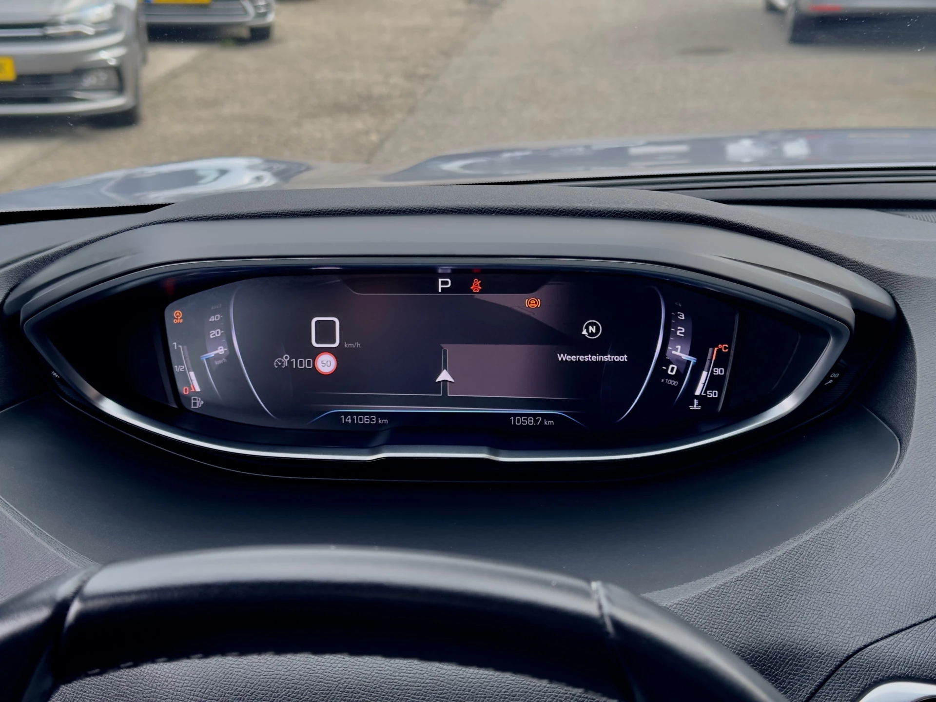 Hoofdafbeelding Peugeot 5008