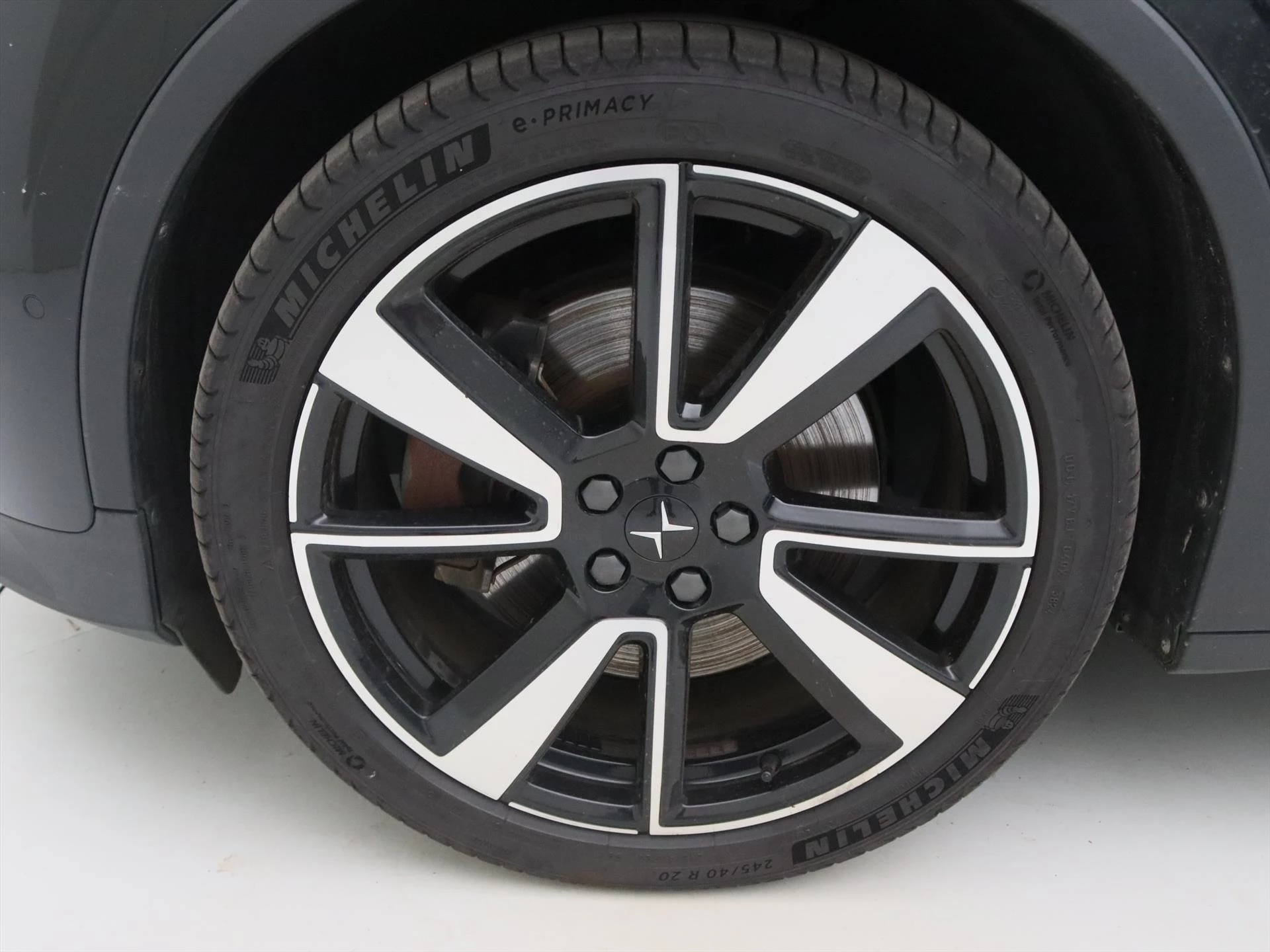 Hoofdafbeelding Polestar 2