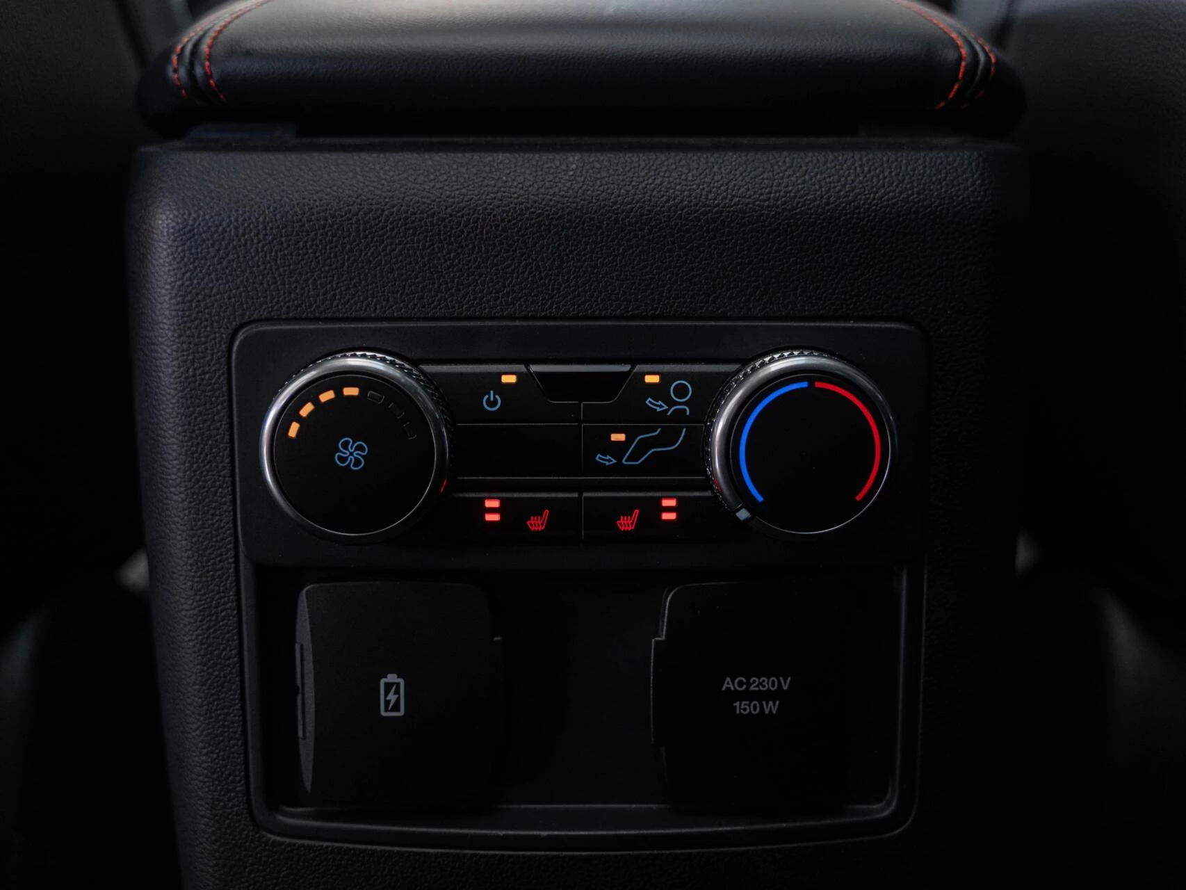 Hoofdafbeelding Ford Explorer