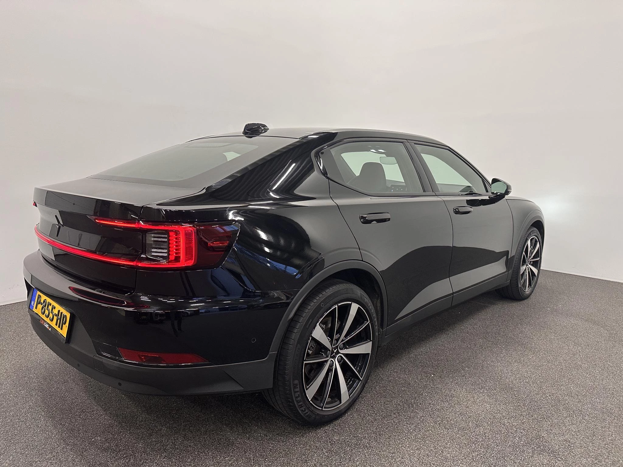 Hoofdafbeelding Polestar 2