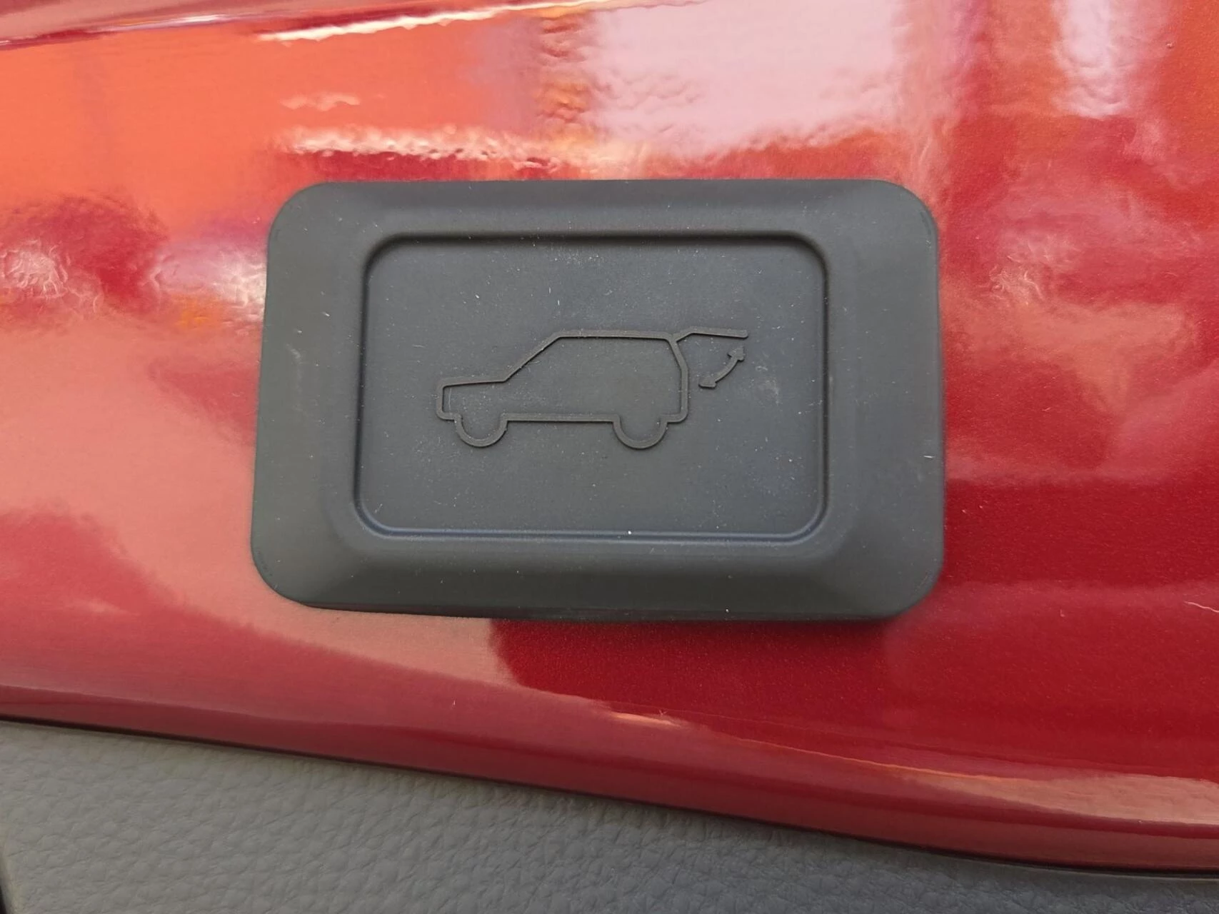 Hoofdafbeelding Suzuki Across