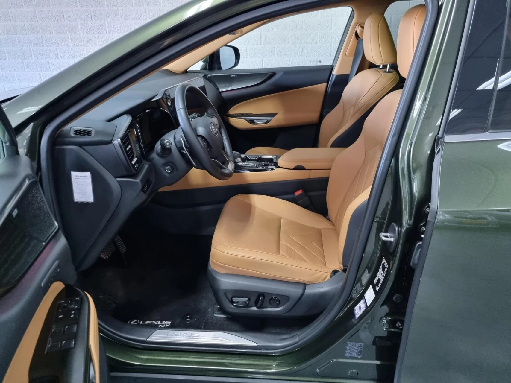 Hoofdafbeelding Lexus NX