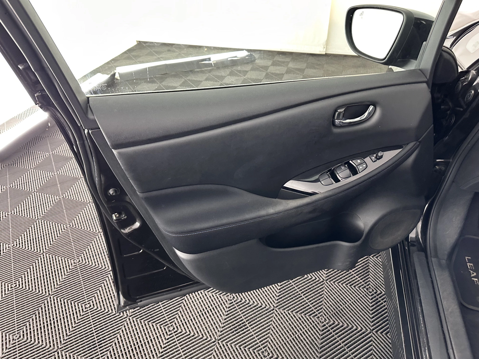 Hoofdafbeelding Nissan Leaf