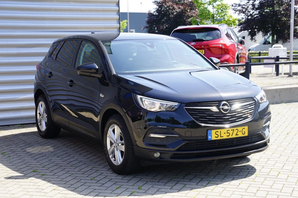 Hoofdafbeelding Opel Grandland X