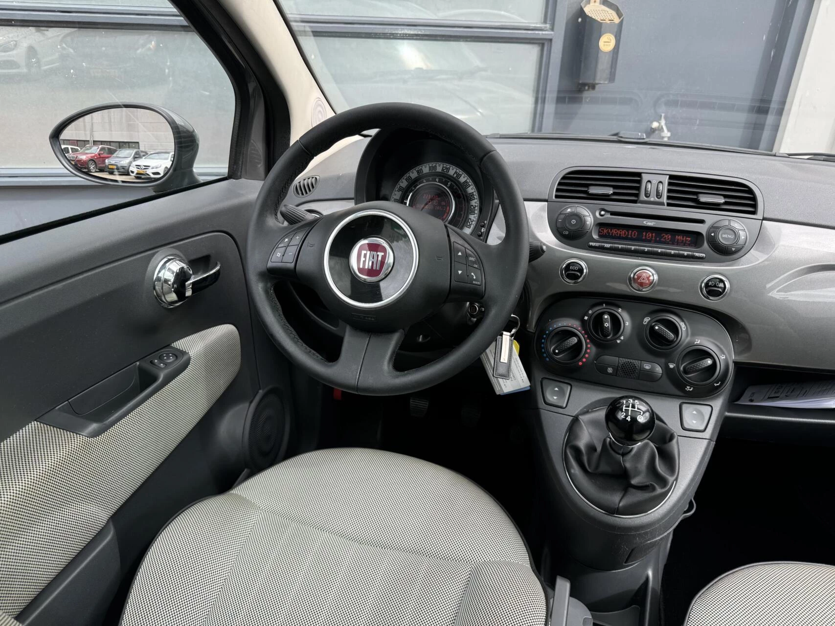 Hoofdafbeelding Fiat 500