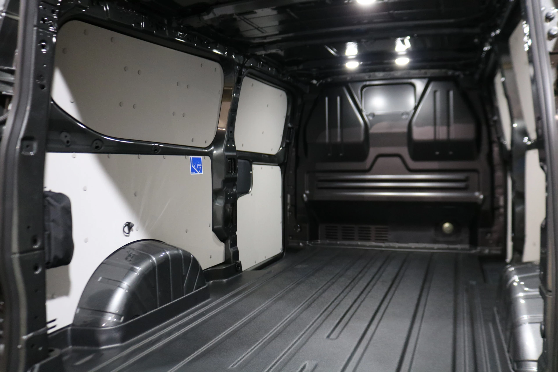 Hoofdafbeelding Ford E-Transit Custom