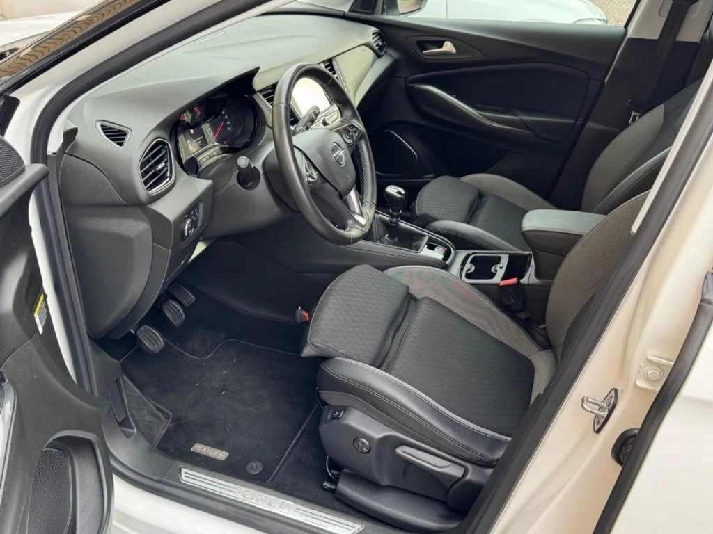 Hoofdafbeelding Opel Grandland X
