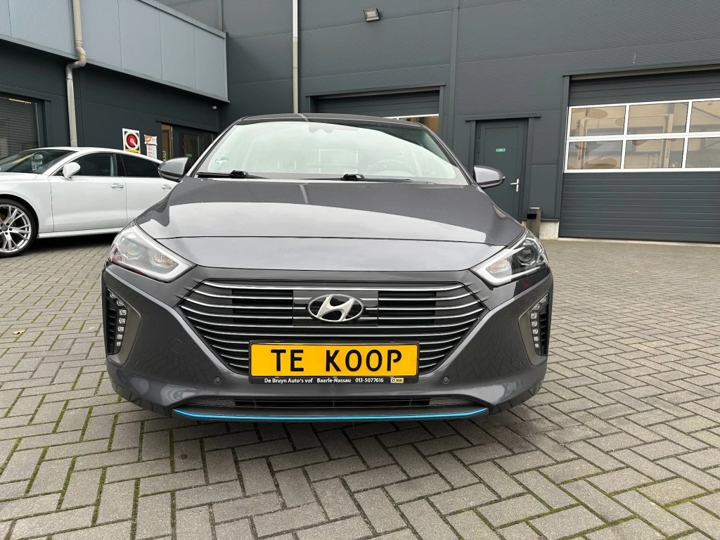 Hoofdafbeelding Hyundai IONIQ