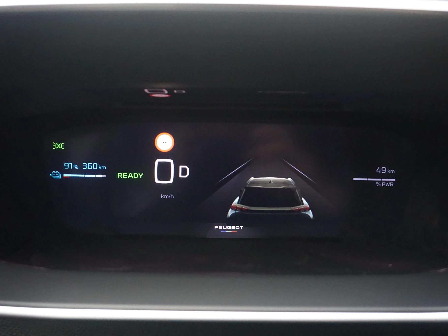 Hoofdafbeelding Peugeot e-2008