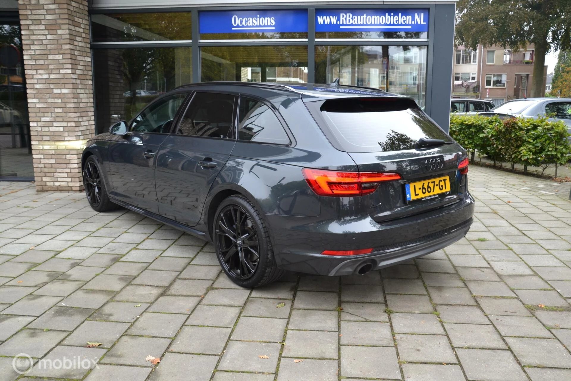 Hoofdafbeelding Audi A4