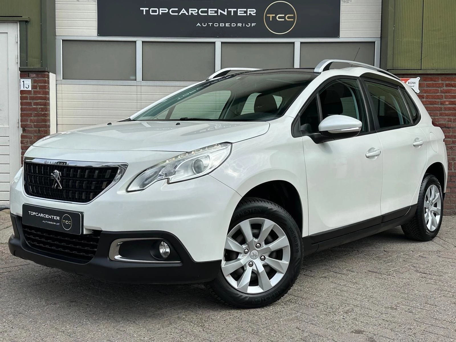 Hoofdafbeelding Peugeot 2008