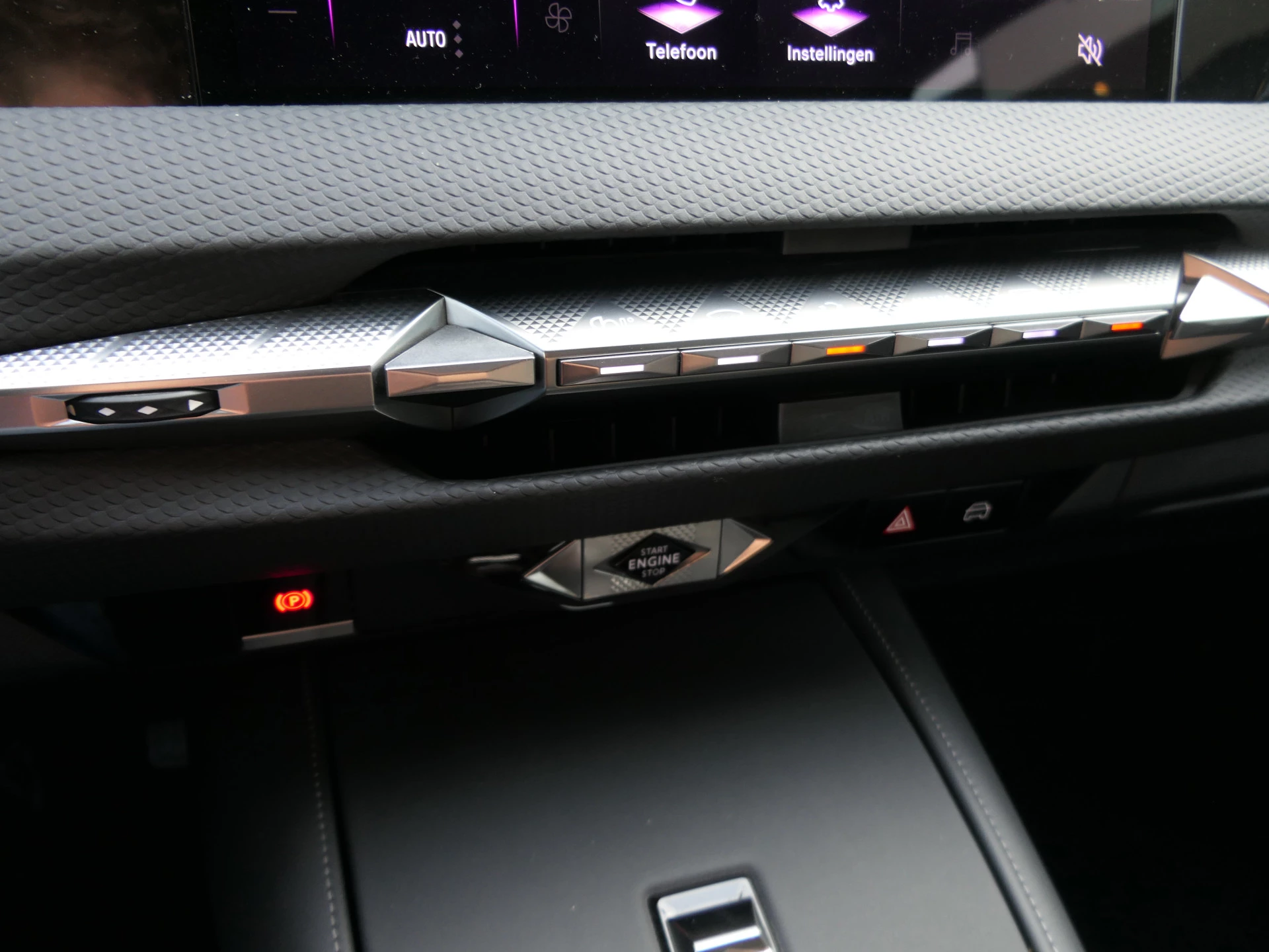 Hoofdafbeelding DS DS 4