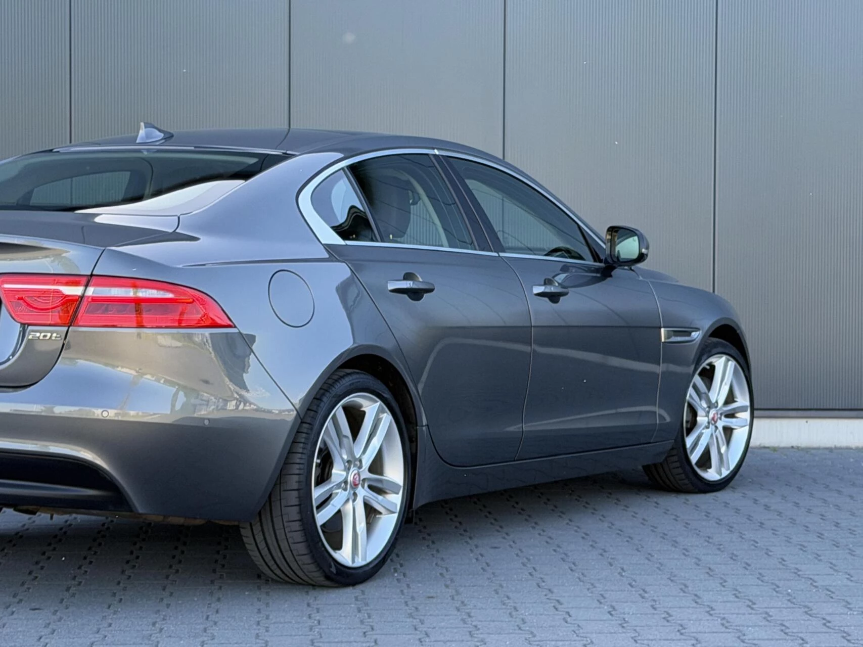 Hoofdafbeelding Jaguar XE
