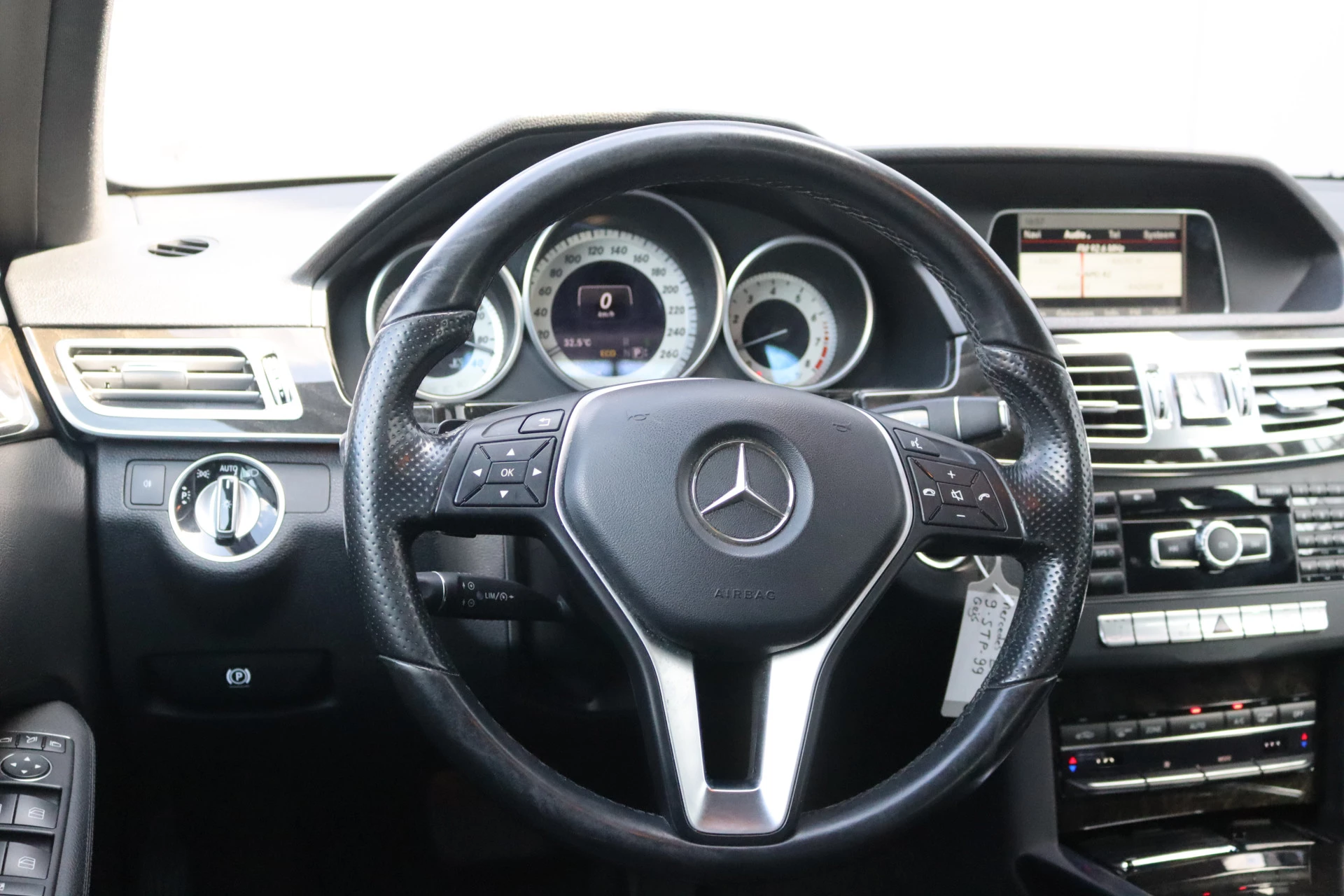 Hoofdafbeelding Mercedes-Benz E-Klasse
