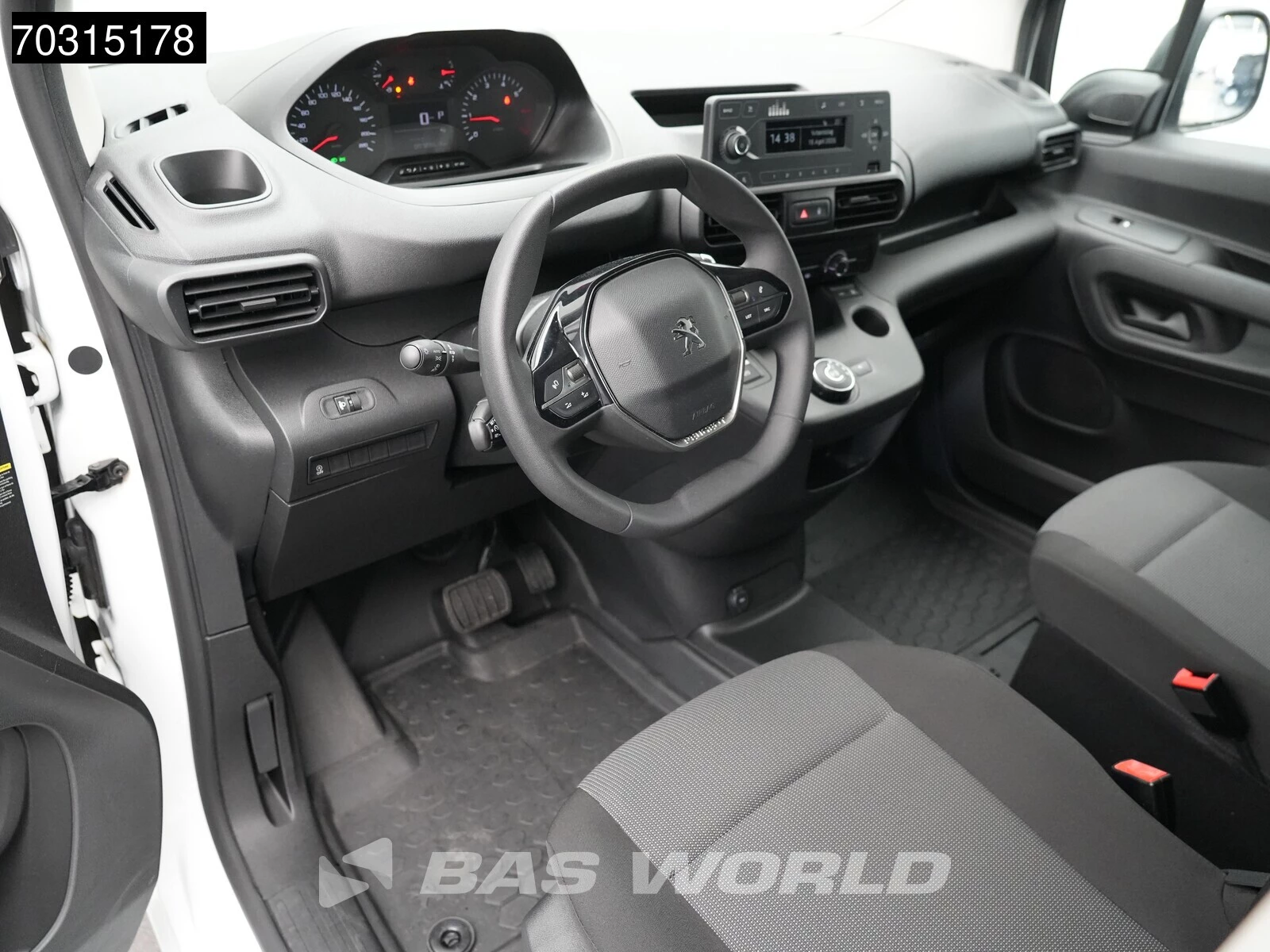 Hoofdafbeelding Peugeot Partner