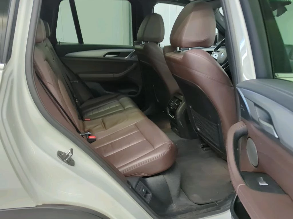 Hoofdafbeelding BMW iX3