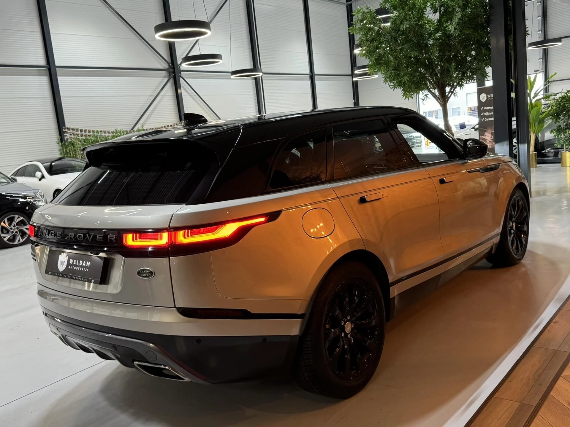 Hoofdafbeelding Land Rover Range Rover Velar