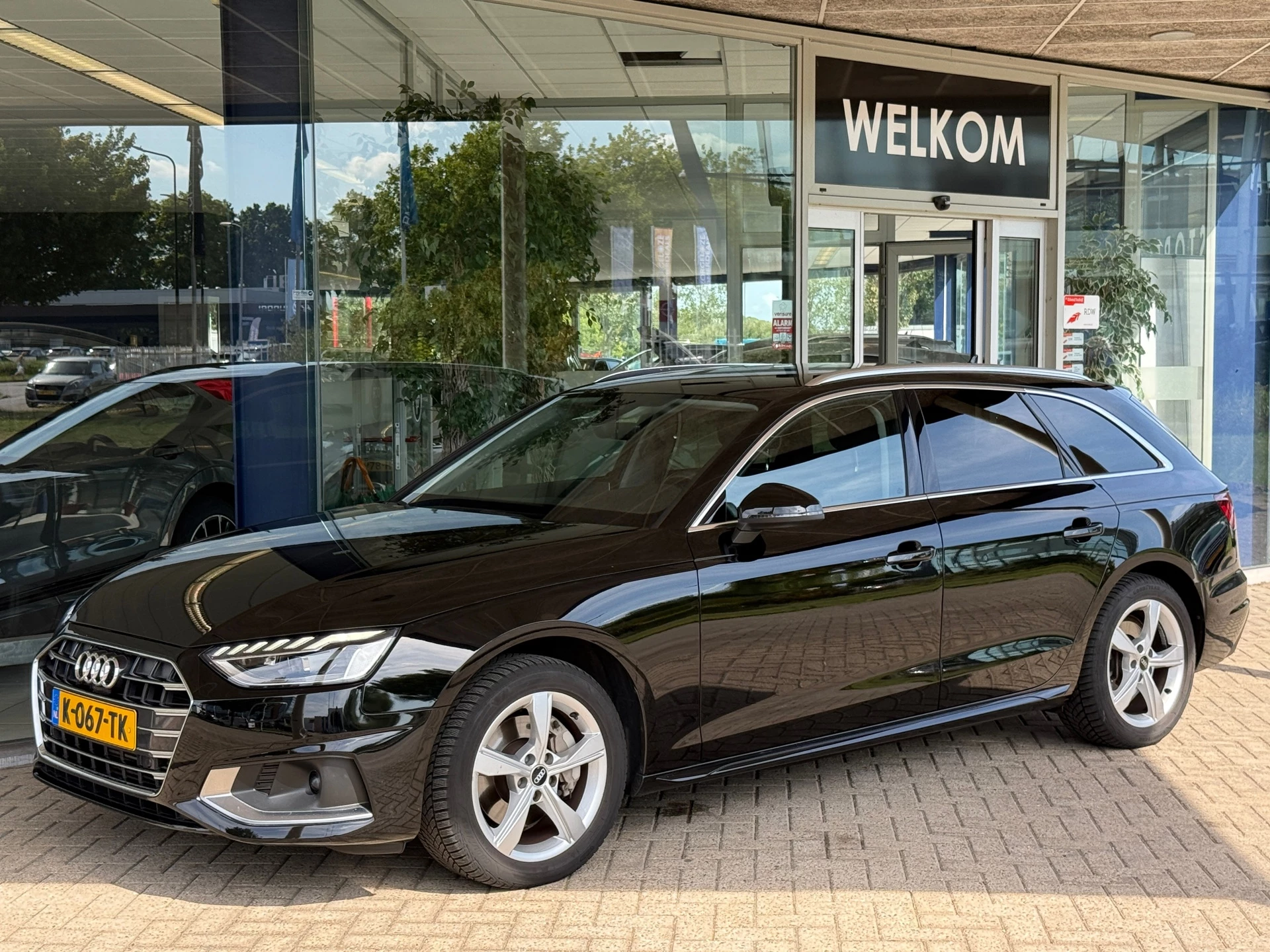 Hoofdafbeelding Audi A4