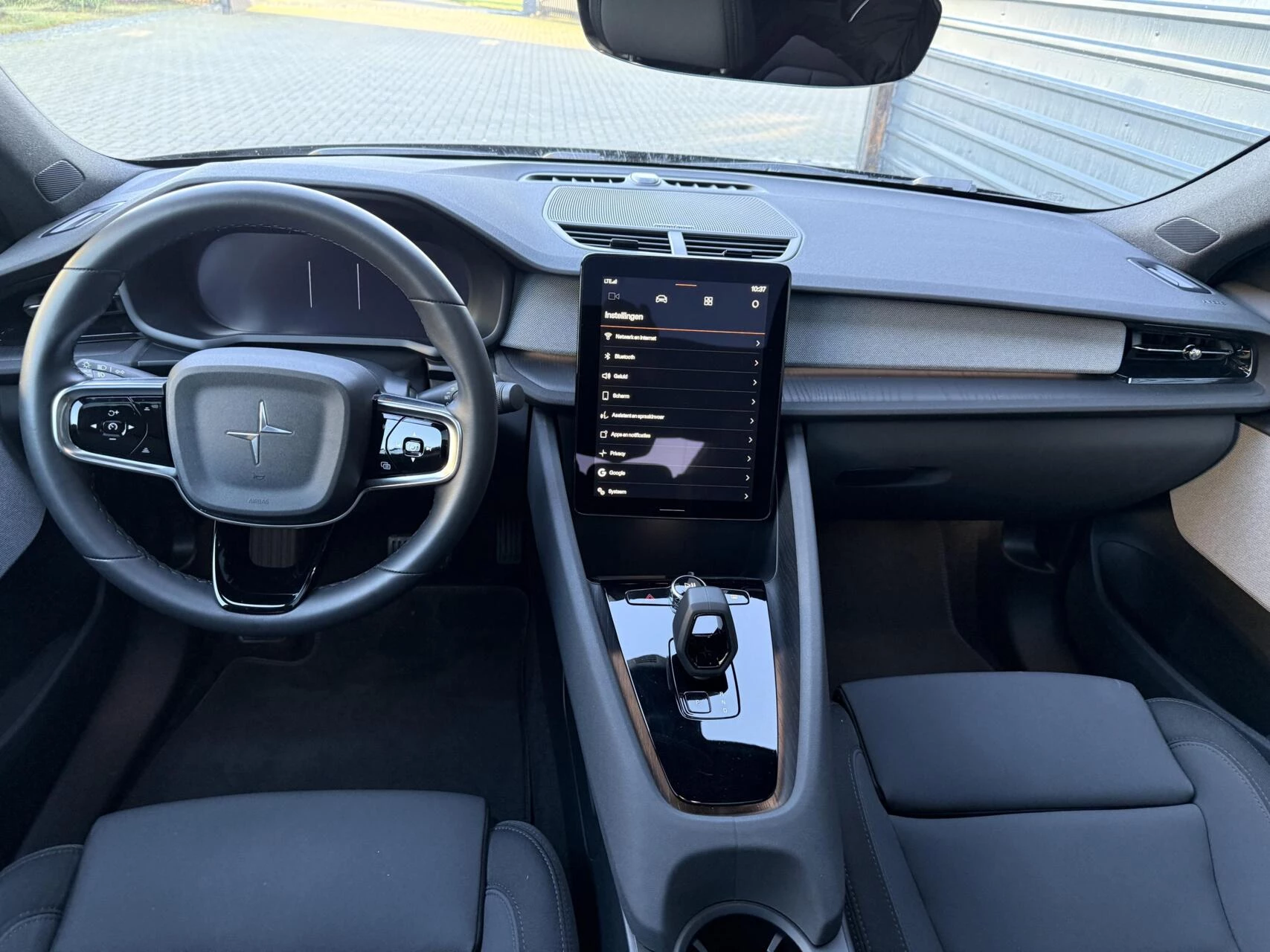 Hoofdafbeelding Polestar 2