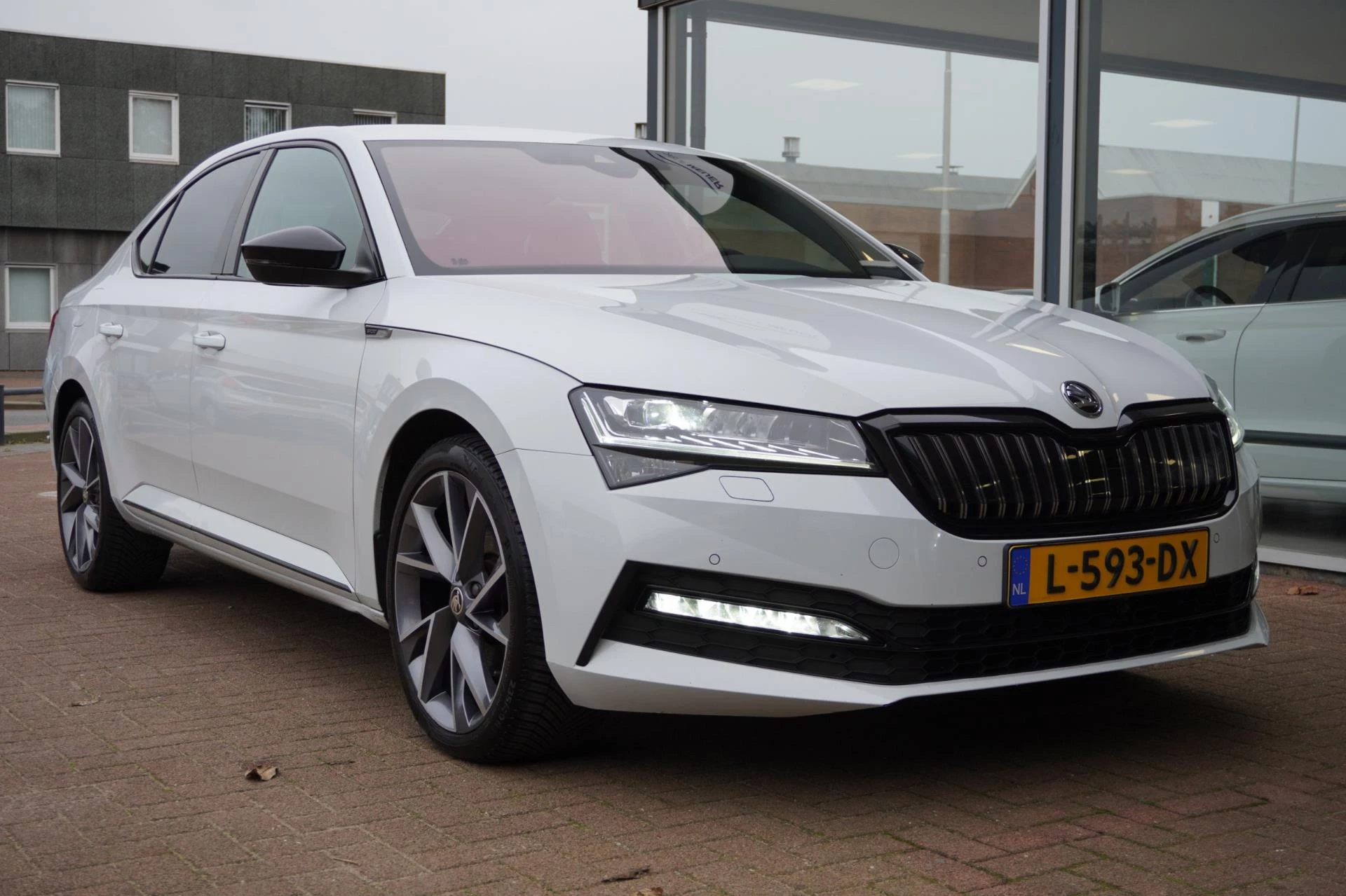 Hoofdafbeelding Škoda Superb