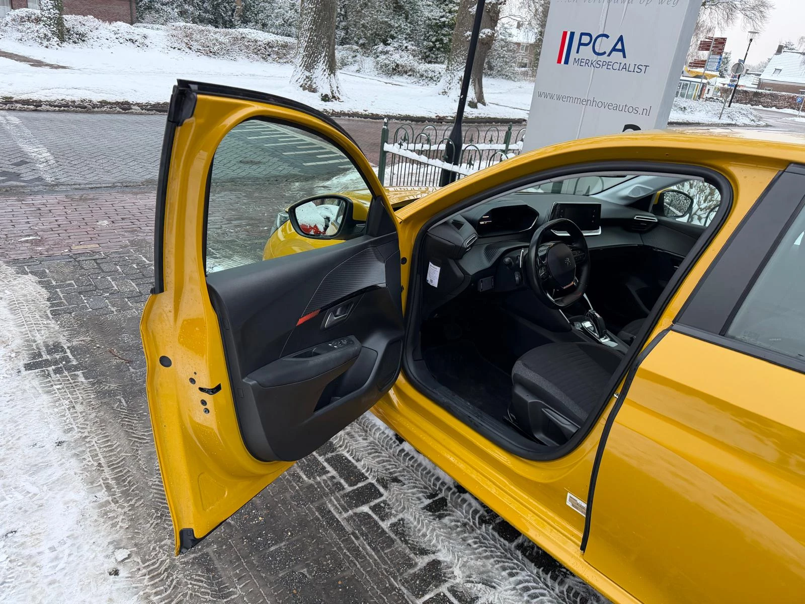 Hoofdafbeelding Peugeot 208