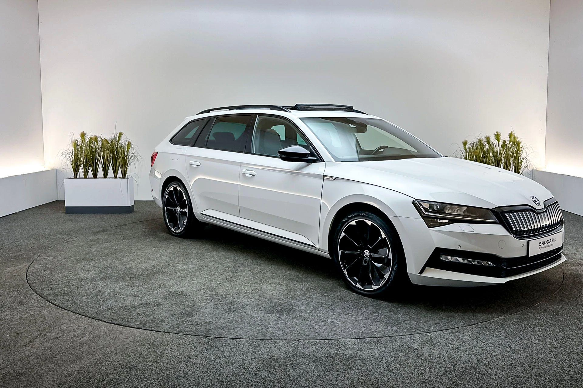 Hoofdafbeelding Škoda Superb