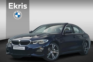 Hoofdafbeelding BMW 3 Serie BMW 3 Serie Sedan 320e High Executive M Sportpakket 19'' / Schuif-/kanteldak / Elektrisch verstelbare voorstoelen / HiFi System