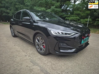 Ford Focus 1.0 EcoBoost Hybrid ST Line