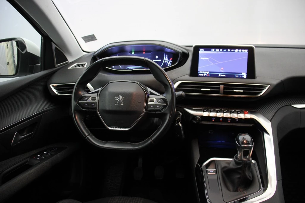 Hoofdafbeelding Peugeot 5008
